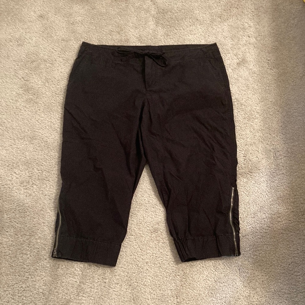 London Jeans Black Cropped Pants